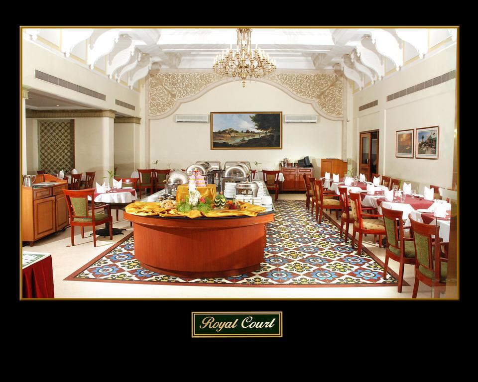 Hotel Royal Court à Madurai Extérieur photo