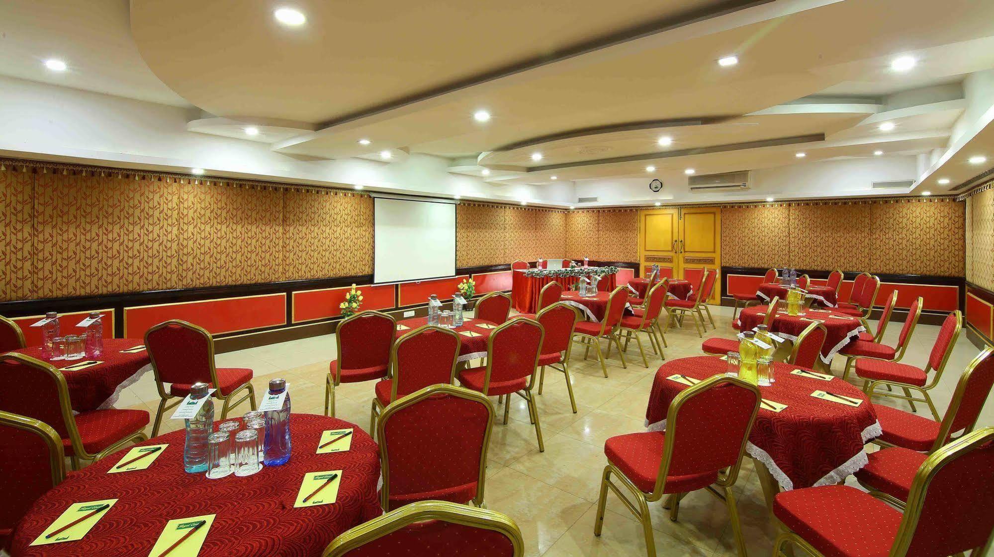 Hotel Royal Court à Madurai Extérieur photo